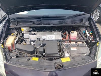 2013 Toyota Prius - Thumbnail