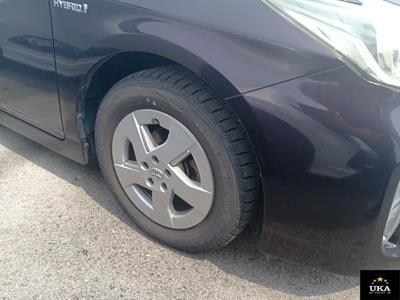 2013 Toyota Prius - Thumbnail