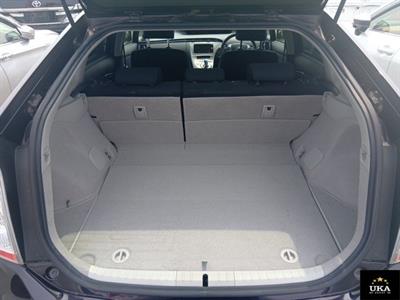 2013 Toyota Prius - Thumbnail