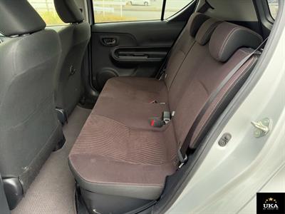 2018 Toyota Aqua - Thumbnail