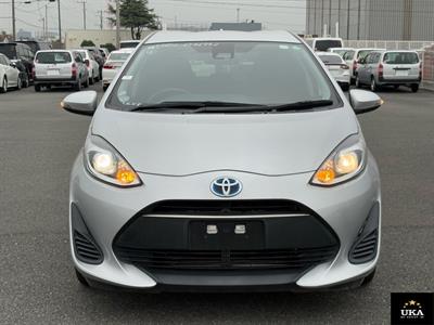 2018 Toyota Aqua - Thumbnail