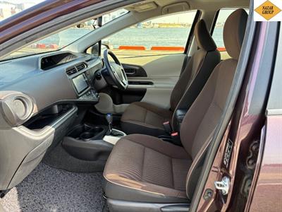 2014 Toyota Aqua - Thumbnail