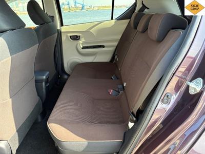 2014 Toyota Aqua - Thumbnail