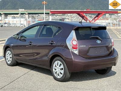 2014 Toyota Aqua - Thumbnail