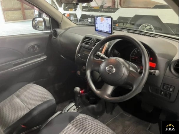 2017 Nissan March