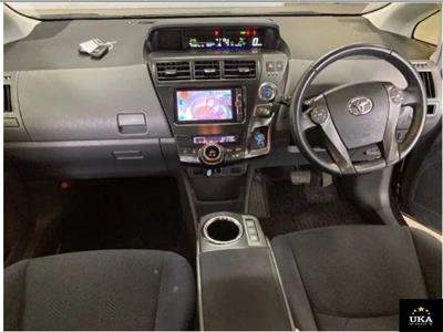 2013 Toyota Prius - Thumbnail