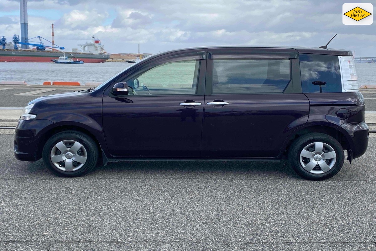 2014 Toyota Sienta