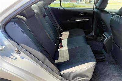 2012 Toyota Camry - Thumbnail