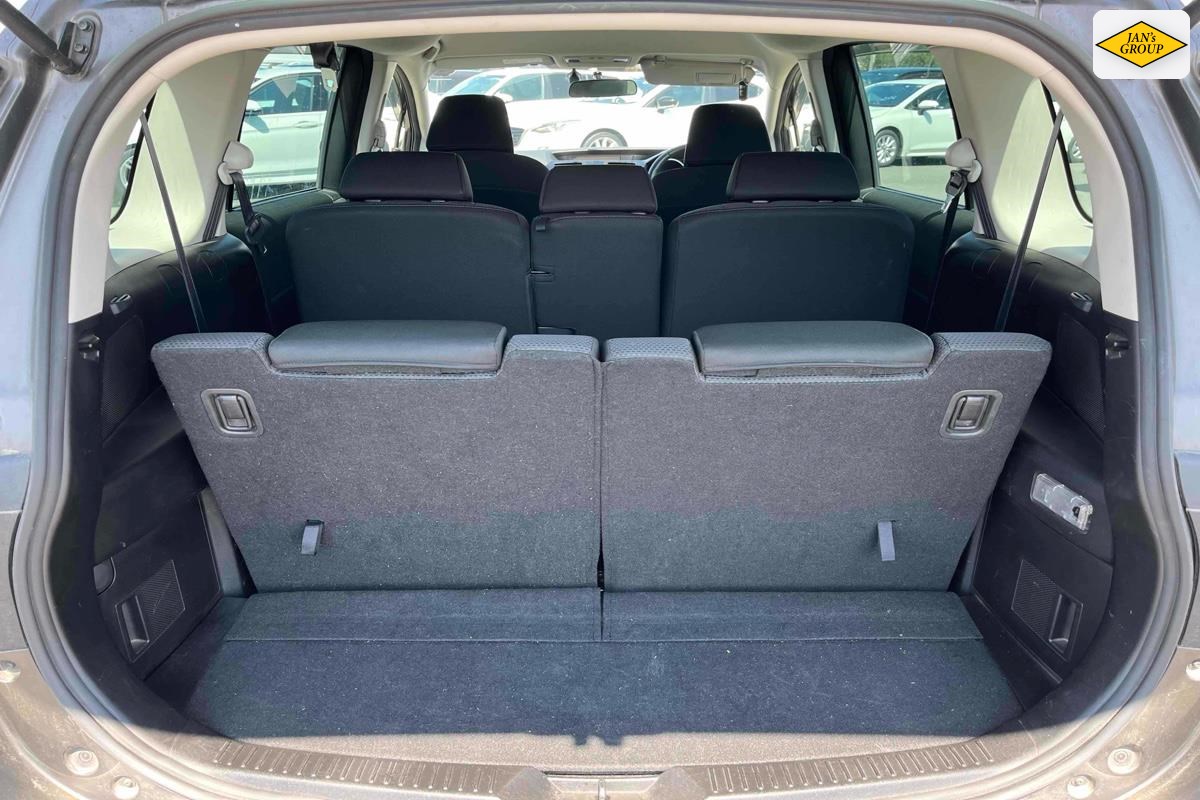 2015 Mazda Premacy