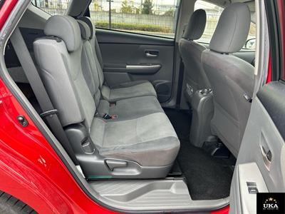 2013 Toyota Prius - Thumbnail