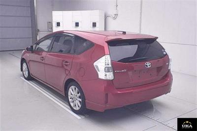 2013 Toyota Prius - Thumbnail