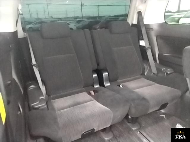 2013 Toyota Vellfire