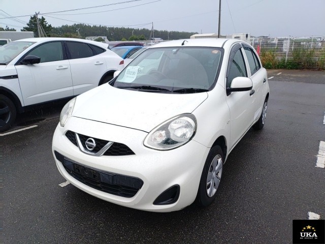 2017 Nissan March