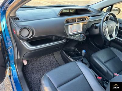 2013 Toyota Aqua - Thumbnail