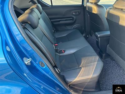 2013 Toyota Aqua - Thumbnail