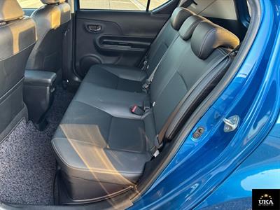 2013 Toyota Aqua - Thumbnail