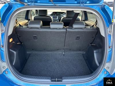 2013 Toyota Aqua - Thumbnail