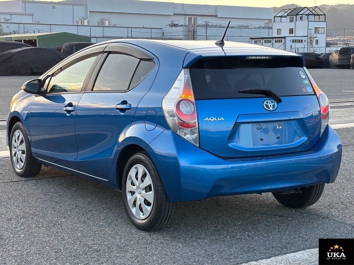 2013 Toyota Aqua