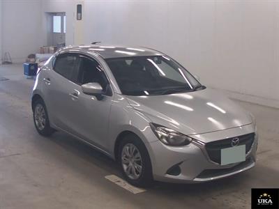 2017 Mazda Demio