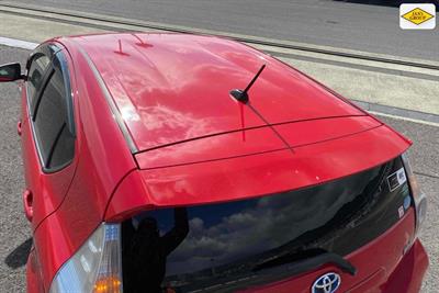 2014 Toyota Aqua - Thumbnail
