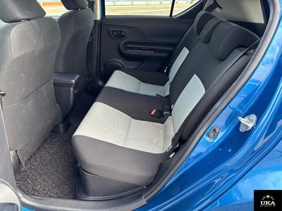 2014 Toyota Aqua - Thumbnail