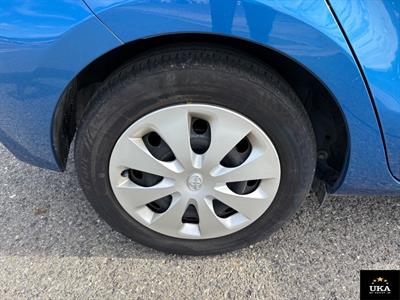 2014 Toyota Aqua - Thumbnail