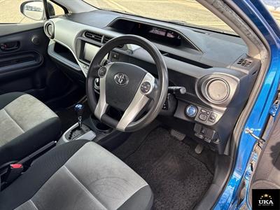 2014 Toyota Aqua - Thumbnail