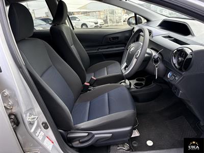 2015 Toyota Aqua - Thumbnail