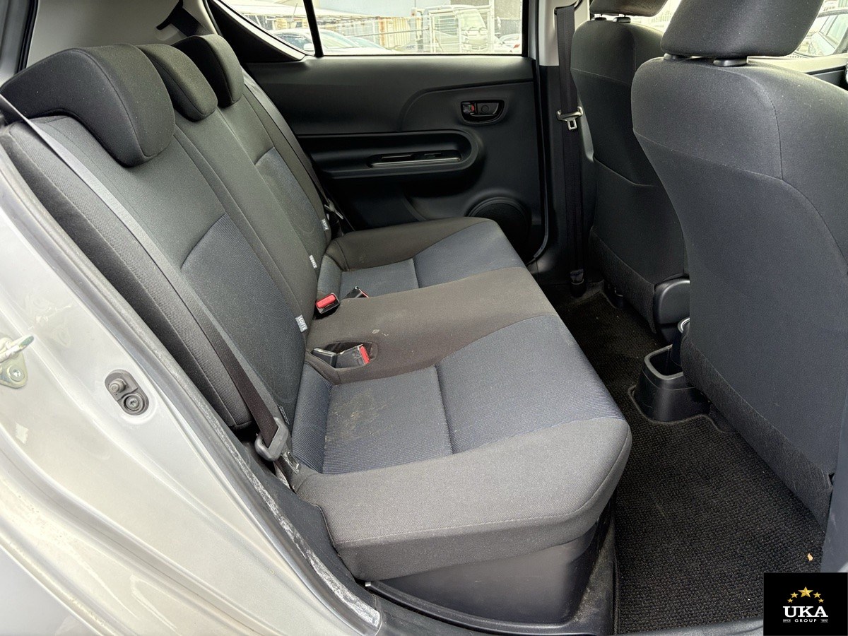 2015 Toyota Aqua