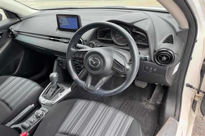 2020 Mazda 2 - Thumbnail