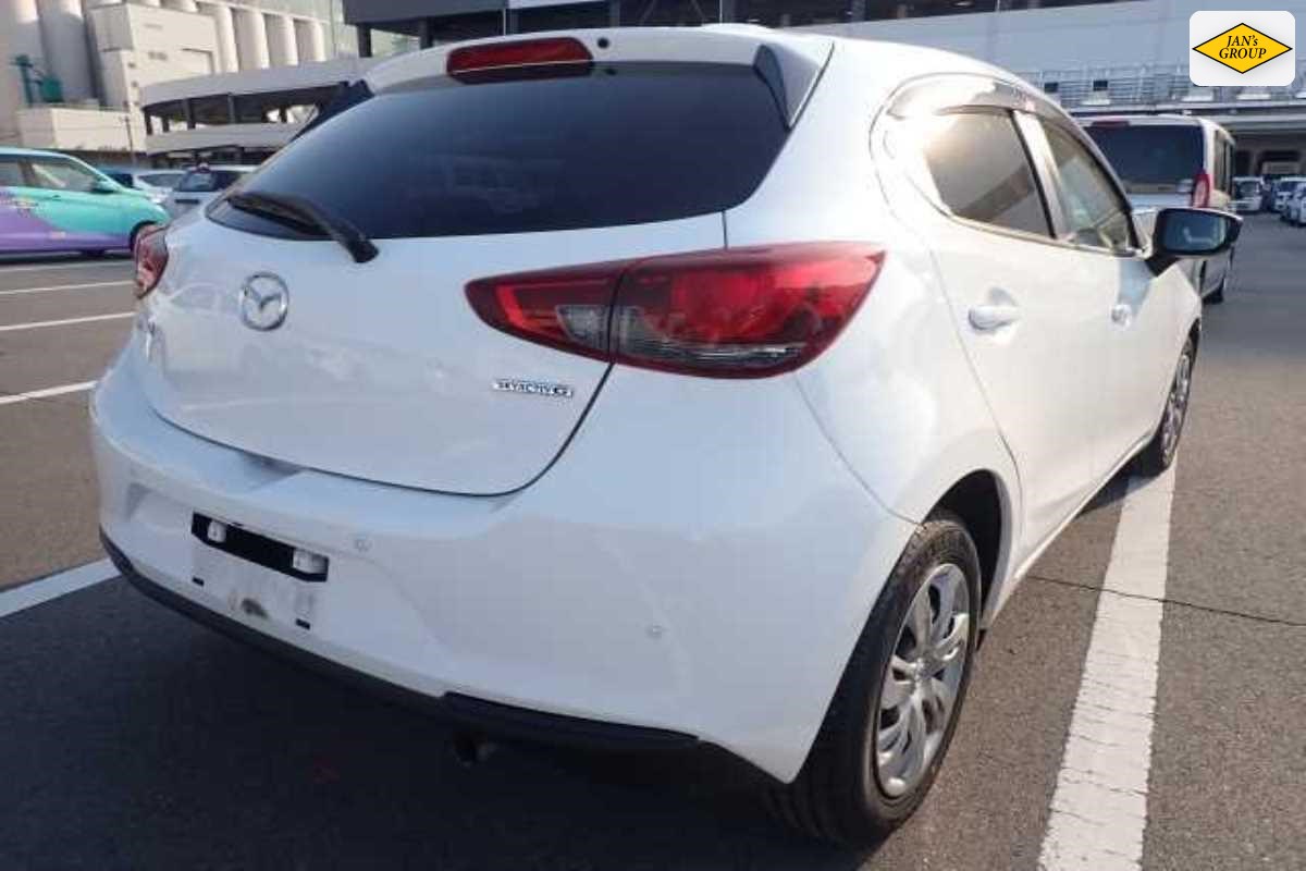 2020 Mazda 2