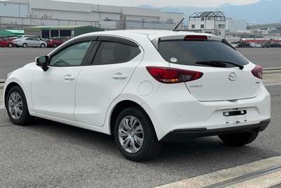 2020 Mazda 2 - Thumbnail