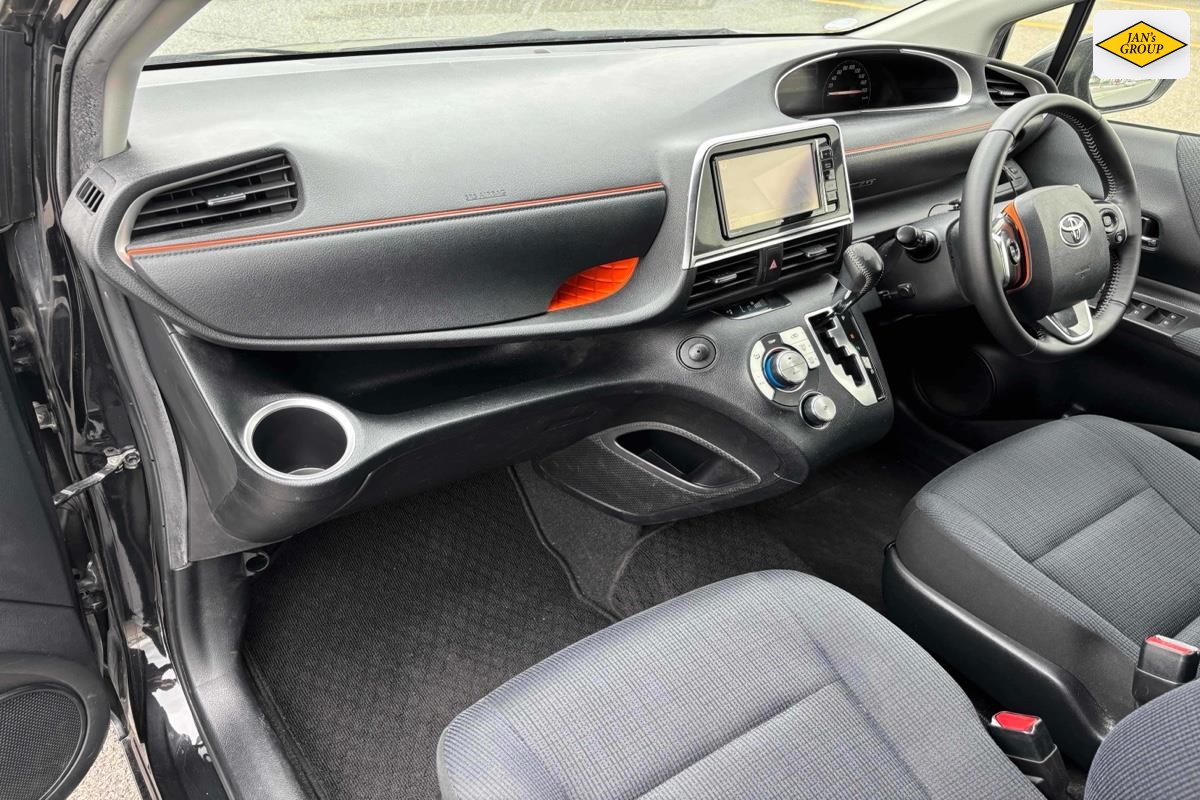 2016 Toyota Sienta