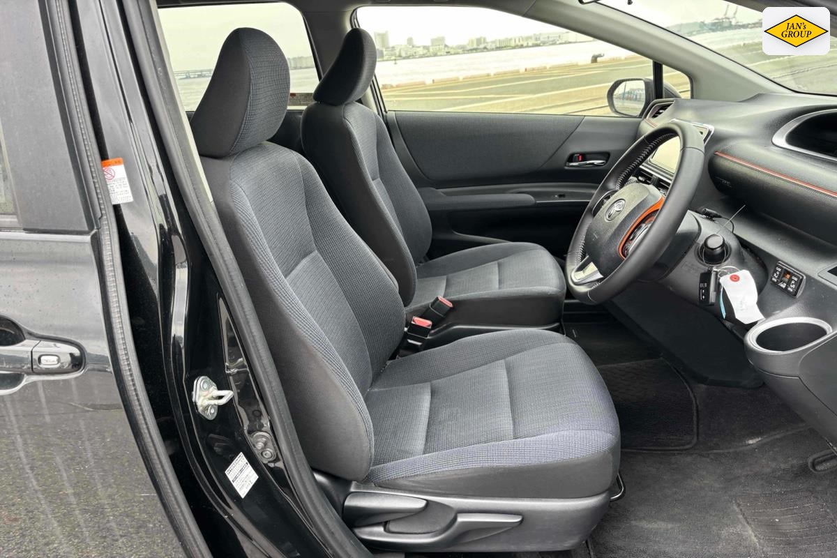 2016 Toyota Sienta