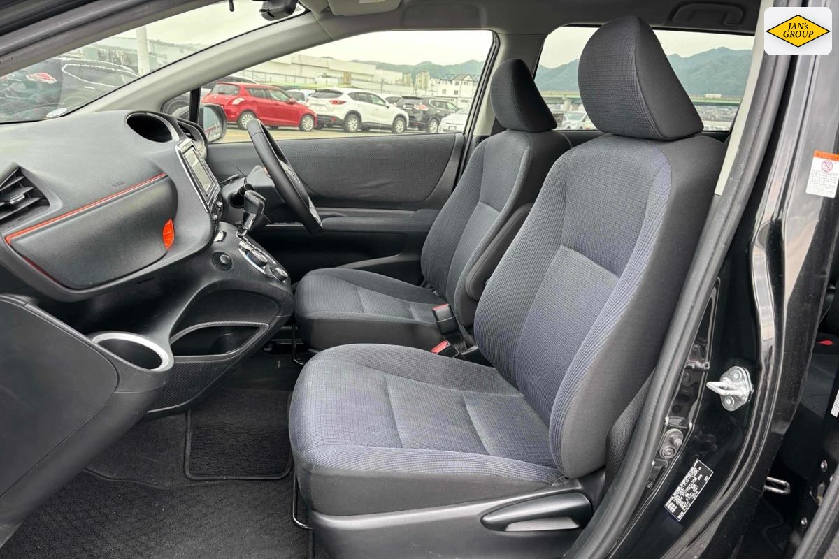 2016 Toyota Sienta