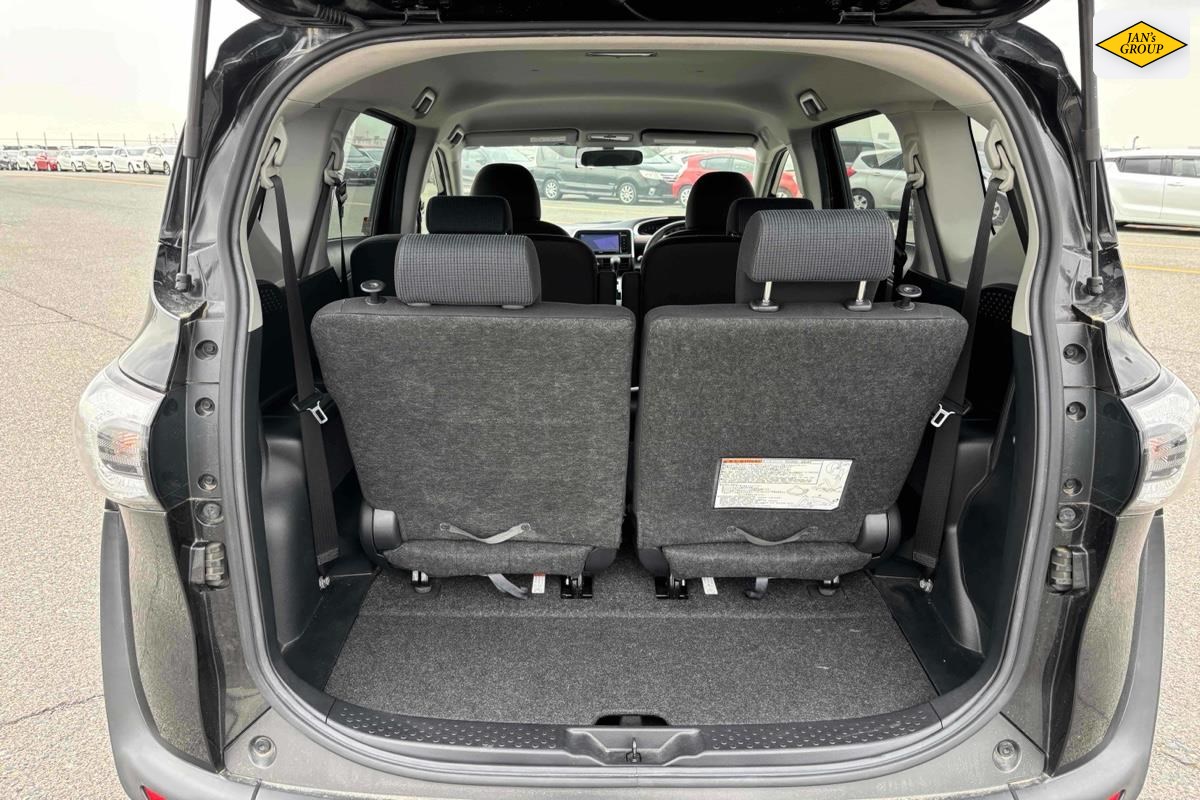 2016 Toyota Sienta