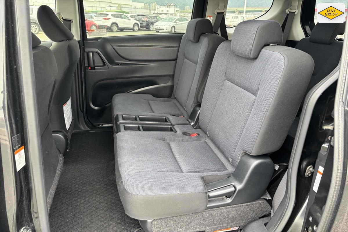 2016 Toyota Sienta