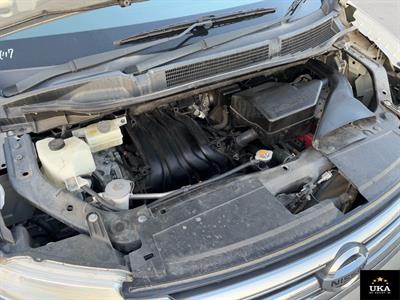 2015 Nissan Serena - Thumbnail