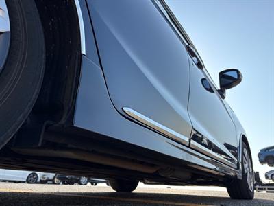 2017 Honda Shuttle - Thumbnail