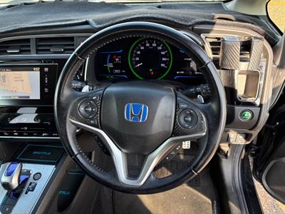 2017 Honda Shuttle - Thumbnail