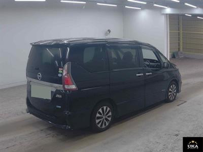 2017 Nissan Serena - Thumbnail