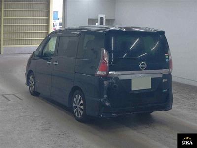 2017 Nissan Serena - Thumbnail