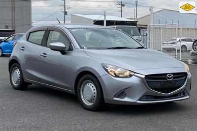 2016 Mazda Demio