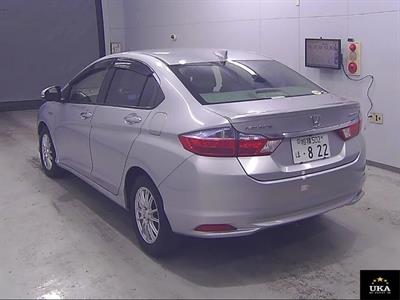 2015 Honda Grace - Thumbnail