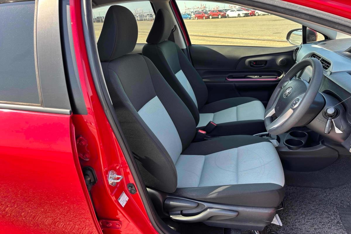 2014 Toyota Aqua