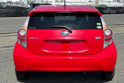 2014 Toyota Aqua - Thumbnail