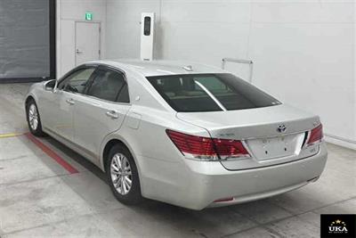 2013 Toyota Crown - Thumbnail