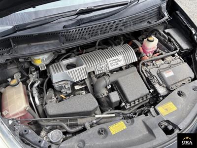 2013 Toyota Prius - Thumbnail