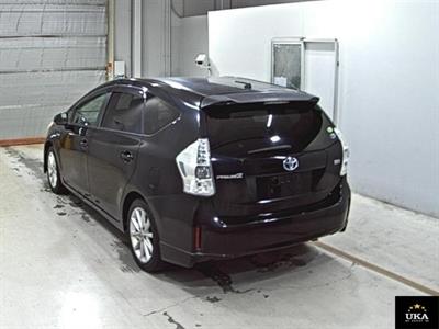 2013 Toyota Prius - Thumbnail