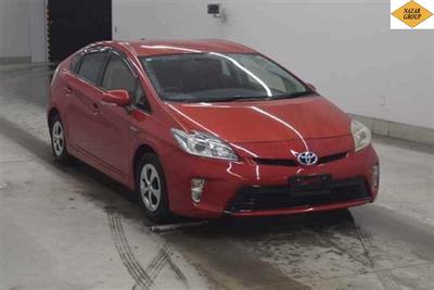 2013 Toyota Prius - Thumbnail